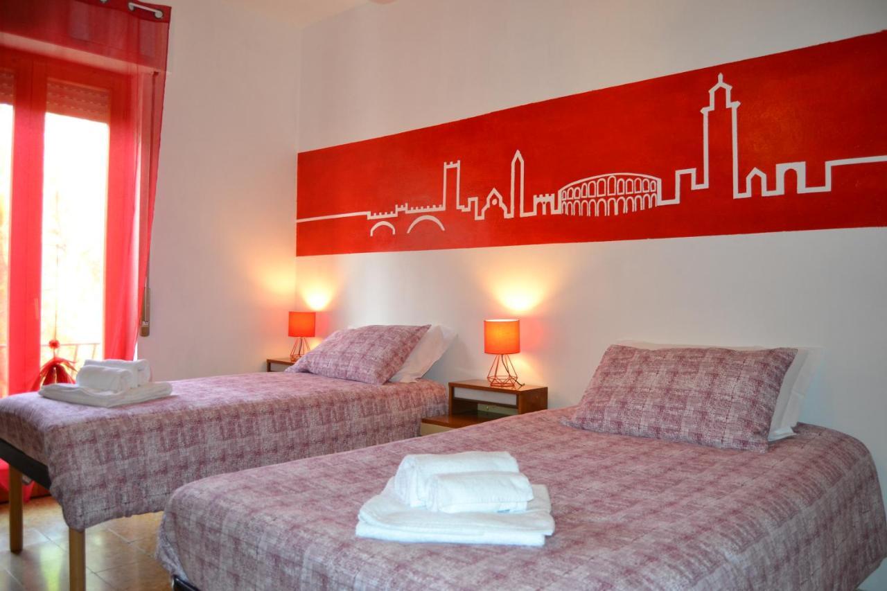 Da Fabio E Francesca - Holiday Apartment Верона Екстериор снимка